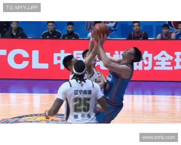 乌戈接任后辽宁本钢展现强势指挥力