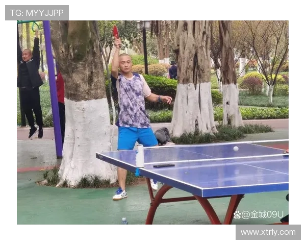 [乒乓球]天冷气氛热 场外观赛也精彩.